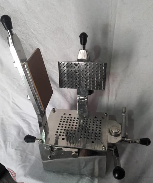 Automatic Capsule Filling Machine, For Pharmaceutical Industry, Capacity: 100-300 Hole