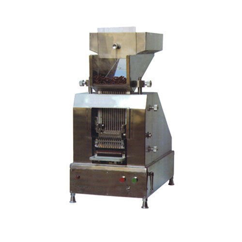 Capsule Loader Machine, 415 V, Capacity: 300 Capsules Per Plate