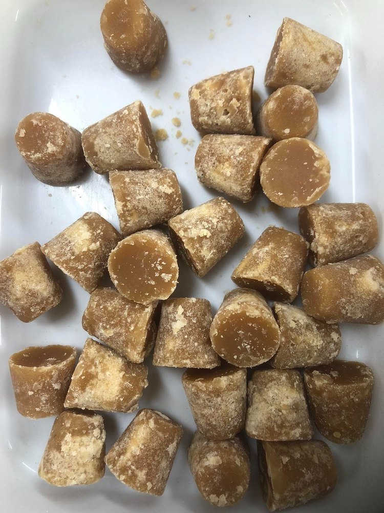 Refined Natural Palm Jaggery, Shape: Cube