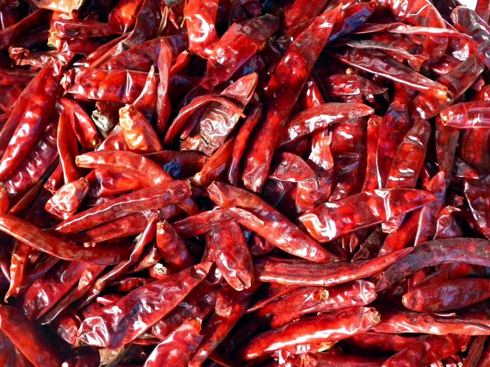 Best Quality Indian Hot Red Teja Chilli, No Artificial Flavour img