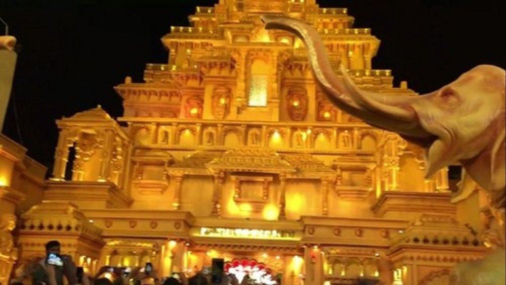 Golden Bahubali Wedding Stage