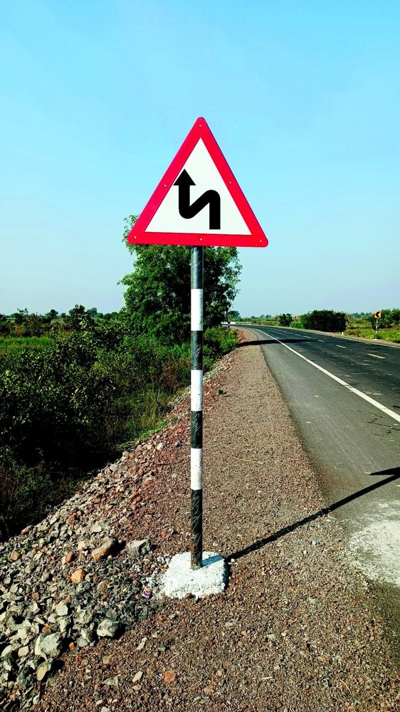 Right Reverse Bend Cautionary Retro Reflective Road Signage