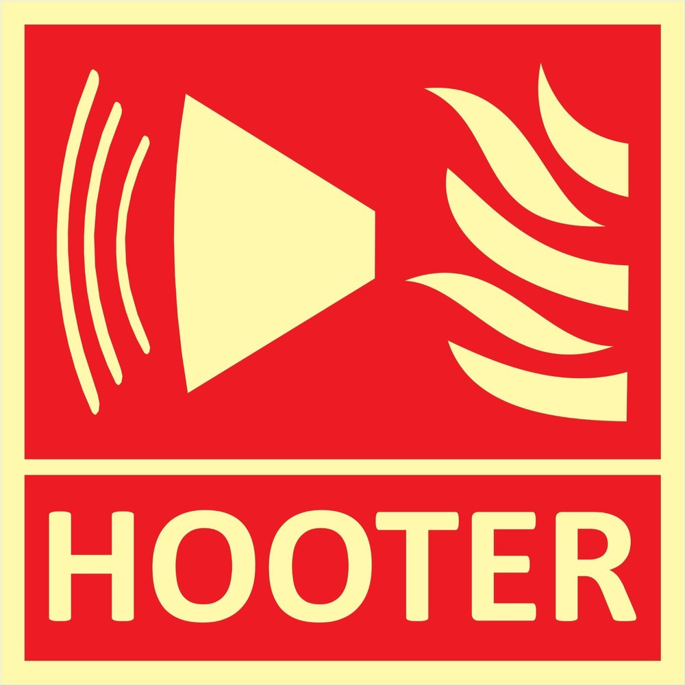 Aluminum Retro Reflective Hooter Sign Board, Shape: Square