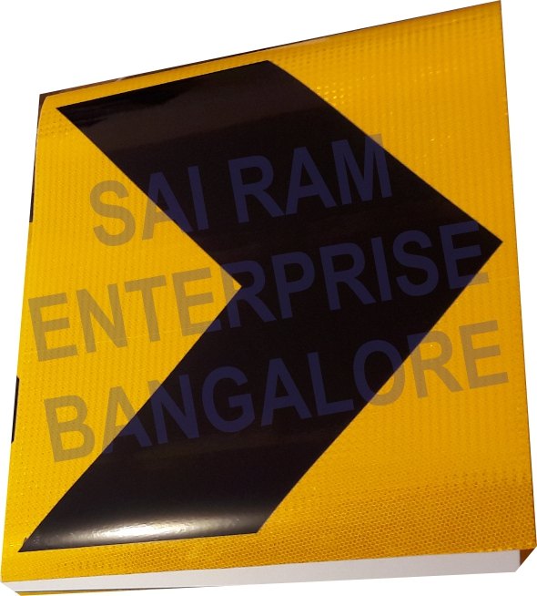 Rectangle Chevron Sign Boards, Dimension: 600 X 500mm