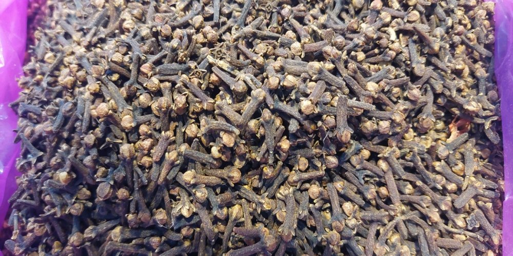 Brown Whole Organic Dry Clove