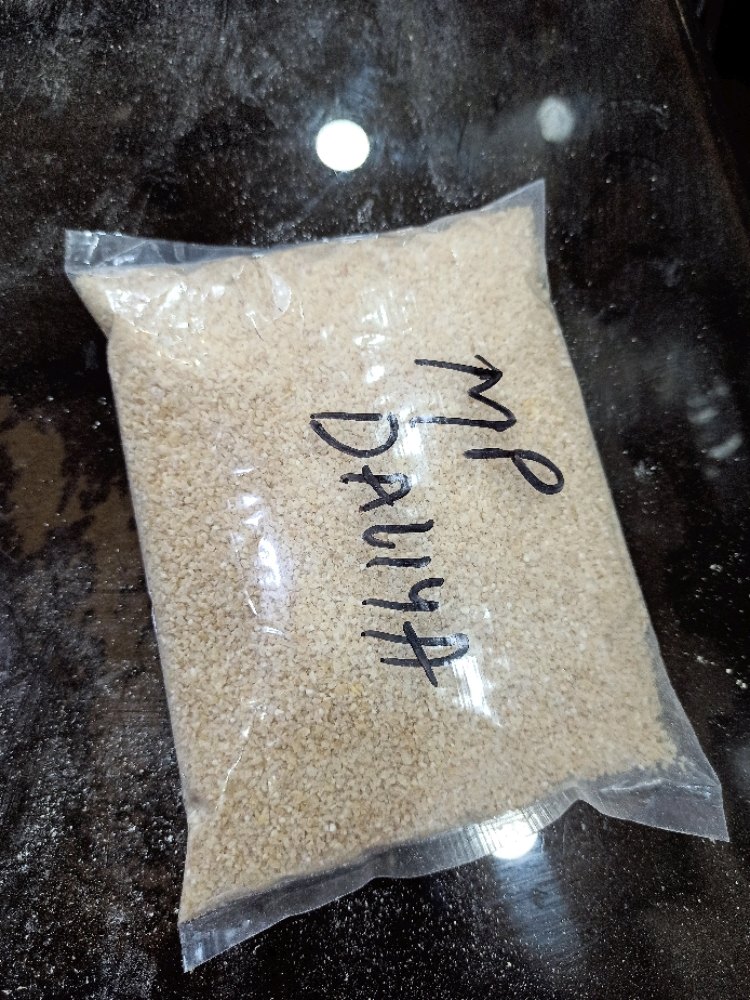 White MP Organic Daliya, For Cooking, Packaging Size: 1 kg