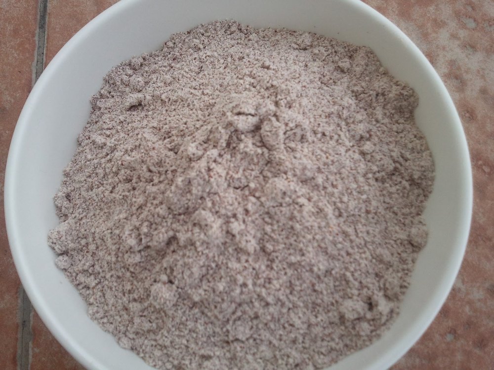 Bommi Dhaniyam Organic Millet Flour, 1.5g, Packaging Type: Loose