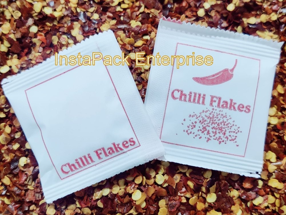 Chili Flake Chilli Flakes Sachets, For Topping for pizza and pasta, Packaging Size: 1g