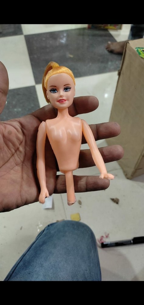 Plastic Cake doll img