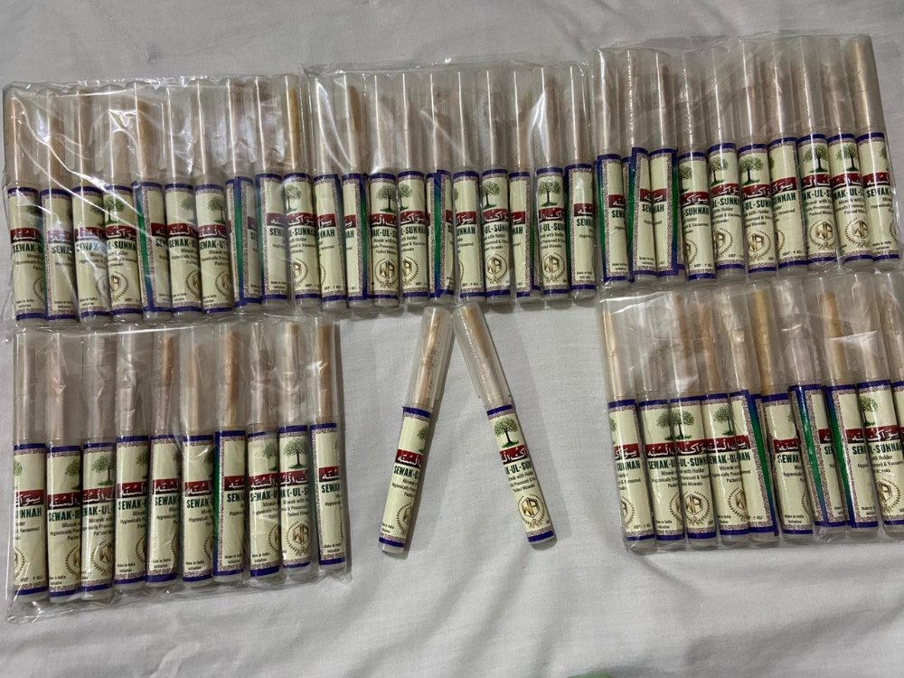 Wooden Miswak, Packaging Type: Air Vacuum img