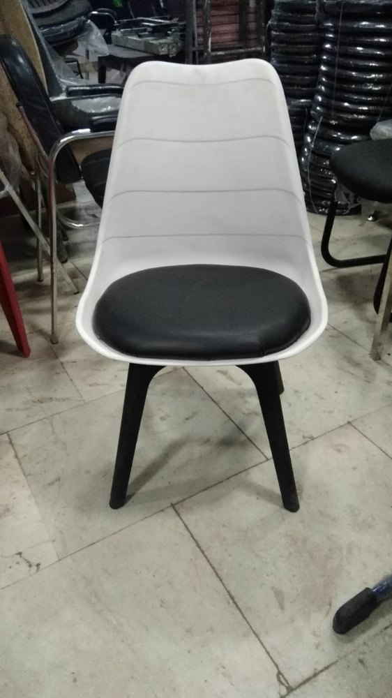 Mebel Plastic White And Black Cafe Chair