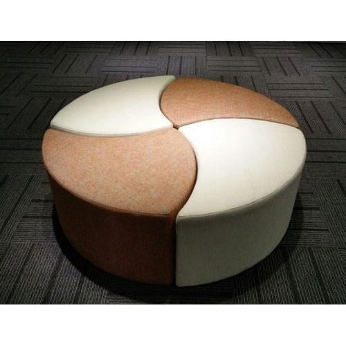 Smart Seating Breakout Center Table, For Home, Seating Capacity: 4