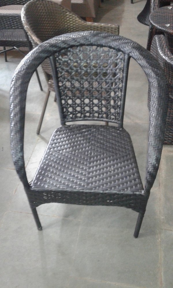 Wicker Hub Cafeteria Chair