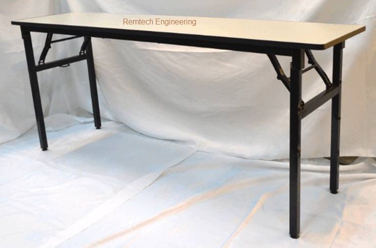 Remtech PlyBoard Banquet Folding Table, Size: 6feet X 2feet