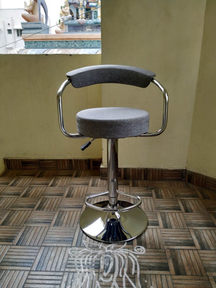 Chrome Designer Bar Chair, For Restaurant