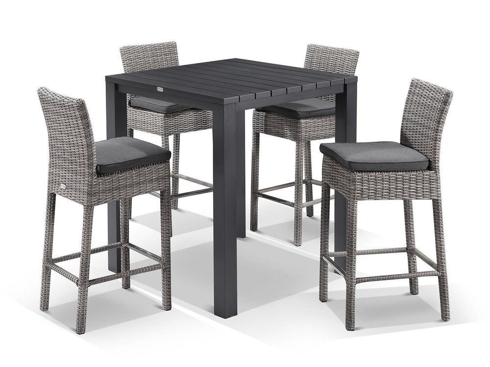 Steel Modern Adele Maldives Bar Dining Set, For Restaurant