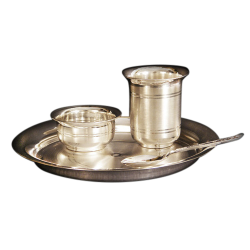 Round Classic Silver Plate Set