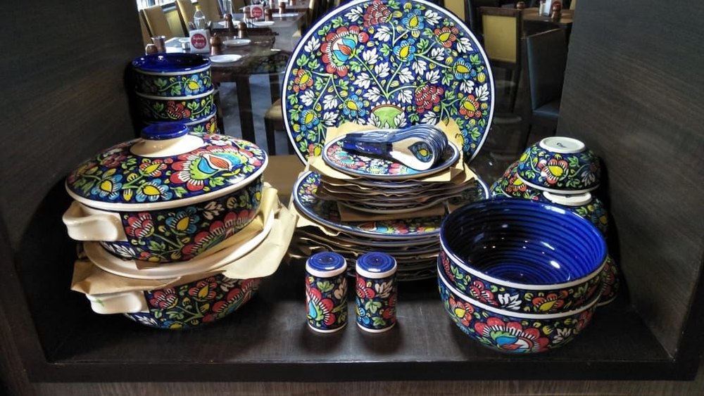 Multicolor Ceramic Premium Dinner Set, For Crockery, 30 Pieces