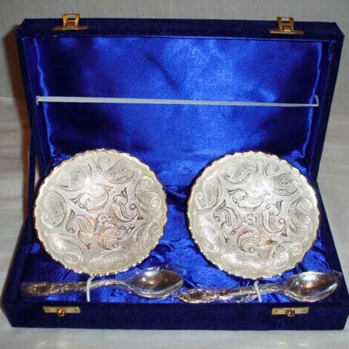 Silver Bowls With Tray