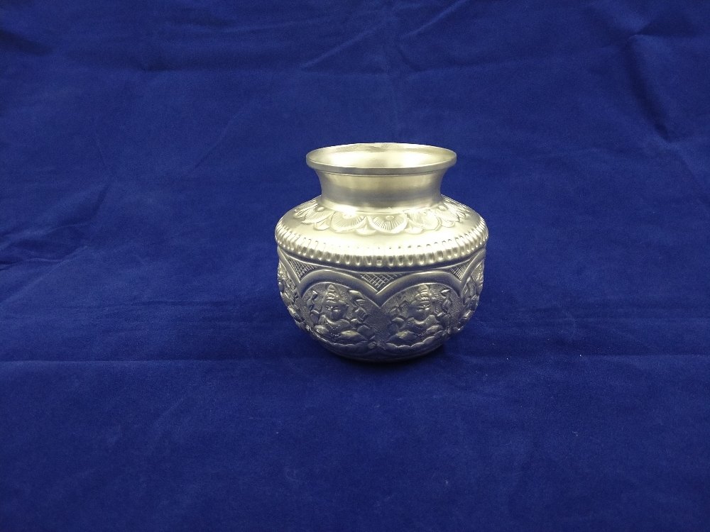 Embossed By Hand Round Silver Plated Kalash, Size: 4