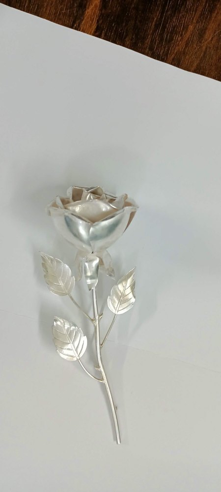 999 Silver rose