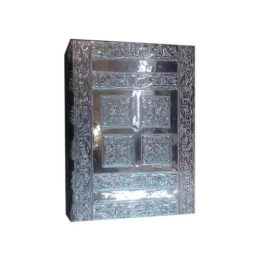 Round Handicraft Silver Jewellery Box
