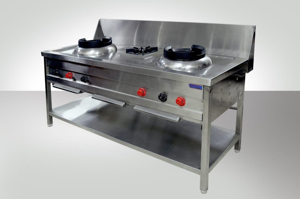 Stainless Steel Two Burner Gas Stove, For Restaurants and Hotels, Size: 48x24x34 Inch