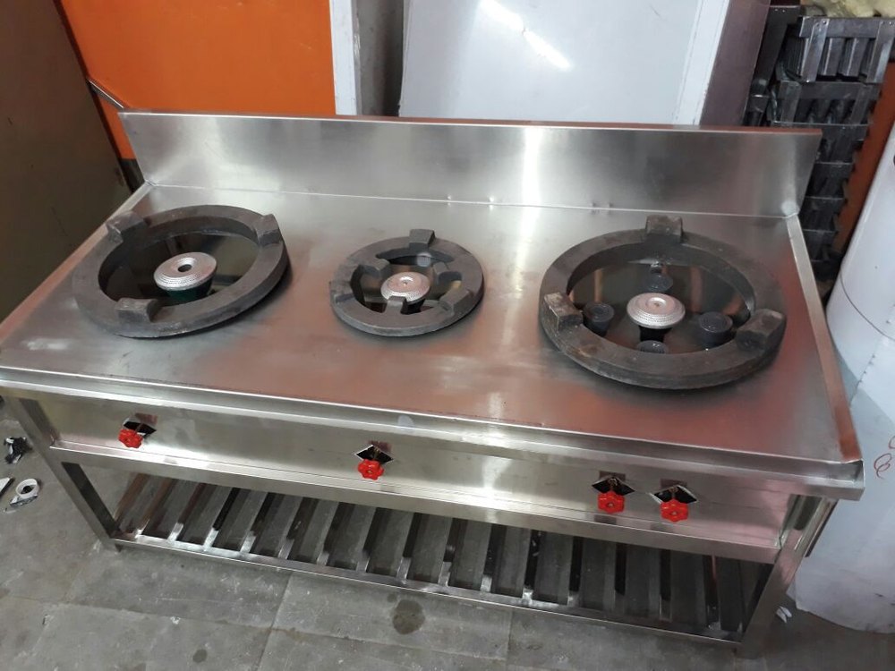 A1 Kitchen Silver Three Burner Chinese Range, For Hotel