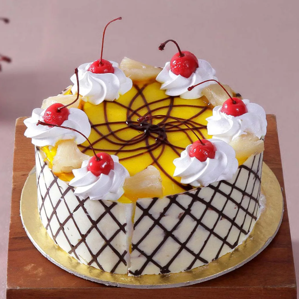 Round Eggless Pineapple cake, Packaging Size: 10*10, Weight: 1kg-5kg img