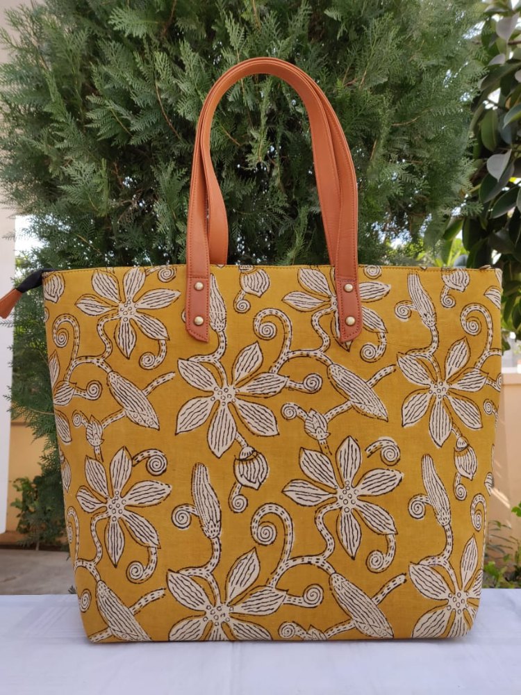 Reshma Prints Printed Ladies Cotton Tote Bag