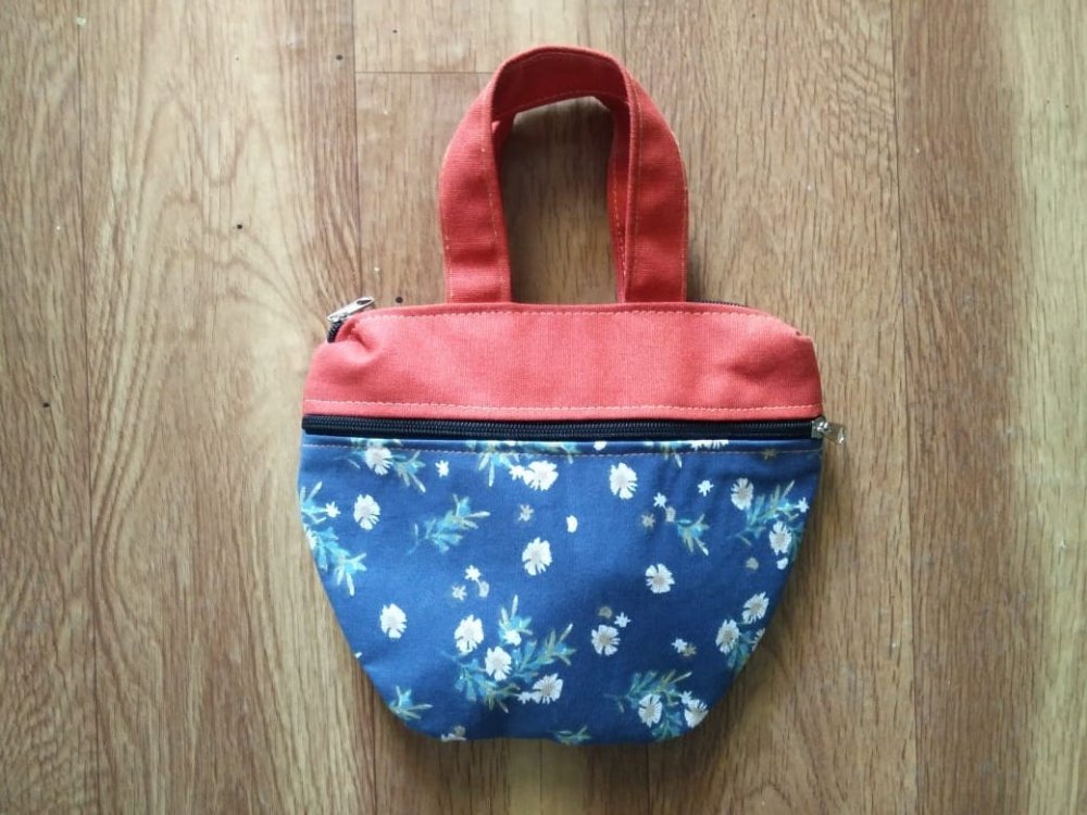 Ladies Hand Bag for Casual Wear