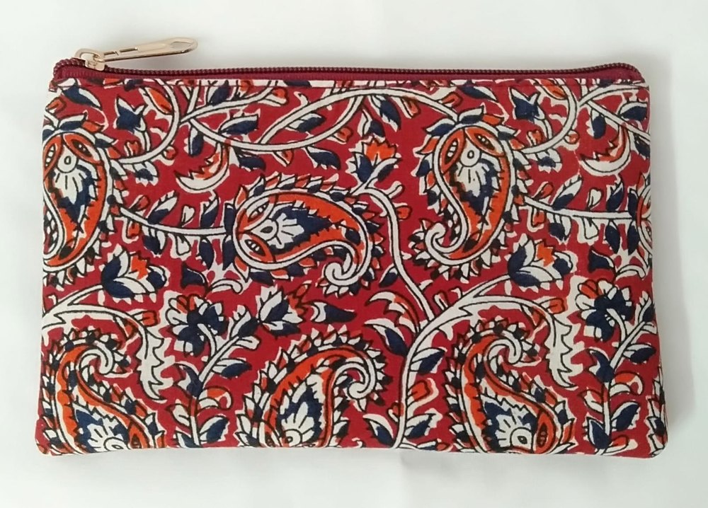 Hand Pouch Regular Leaf Printed Cotton Coin Purse