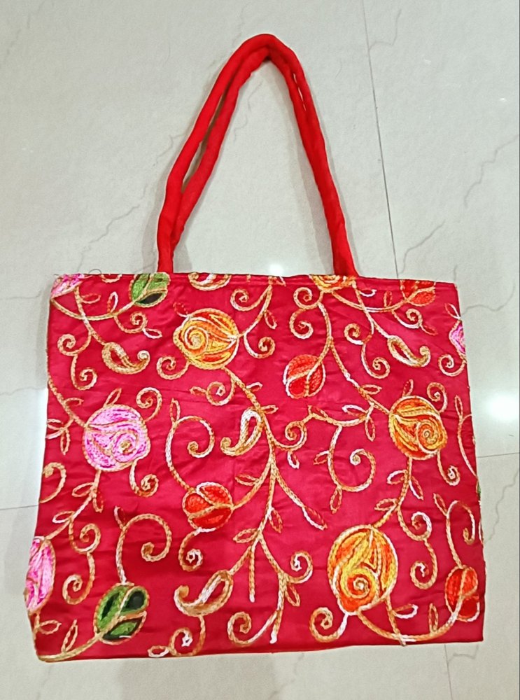 Embroidered Cotton Hand Bags, Size/Dimension: Medium