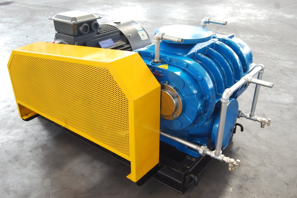 Blue Water Cooled Roots Blower img