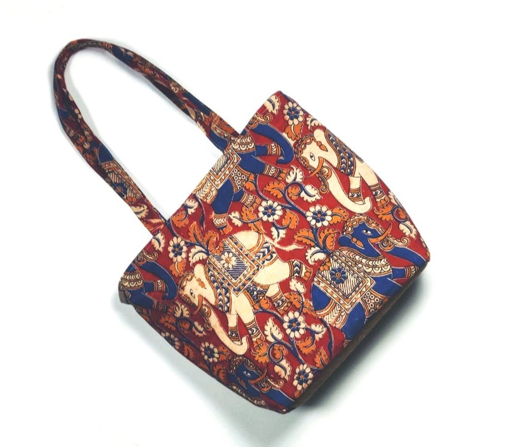 Jute Multicolor Printed Kalamkari Cloth Bag, Size: 12 X 14.5 Inch (h Xw)