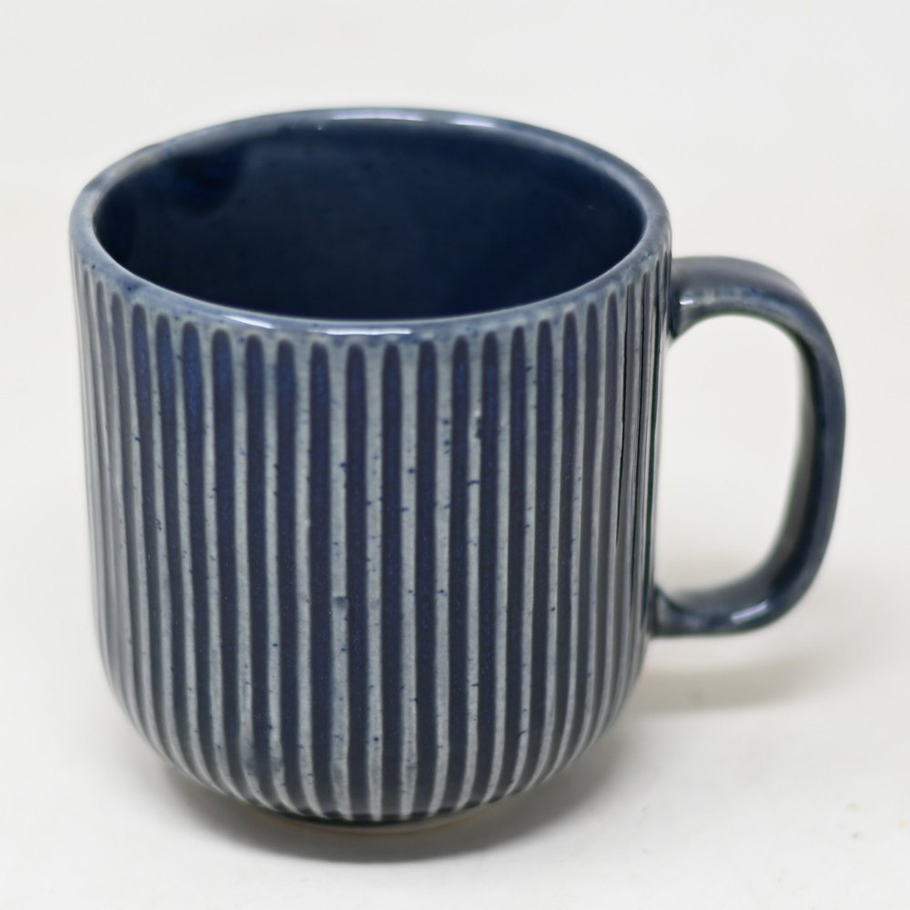 Blue Round Stoneware Ceramic Line mug, Capacity: 300 mL, Size/Dimension: 11.5cm X 8cm X 9cm