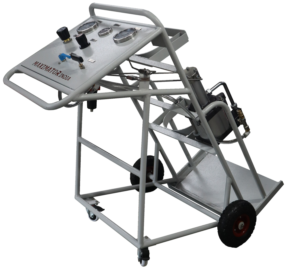 SS 316 White Trolley Mounted High Pressure Testing Machine