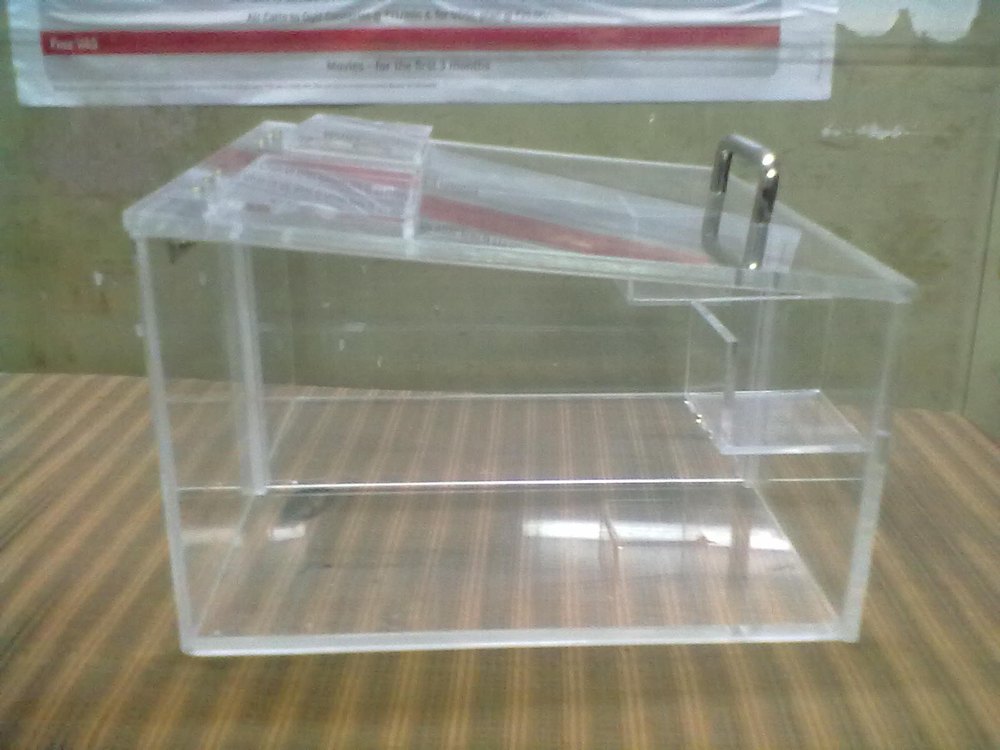 Clear/Transparent Acrylic Nut Box