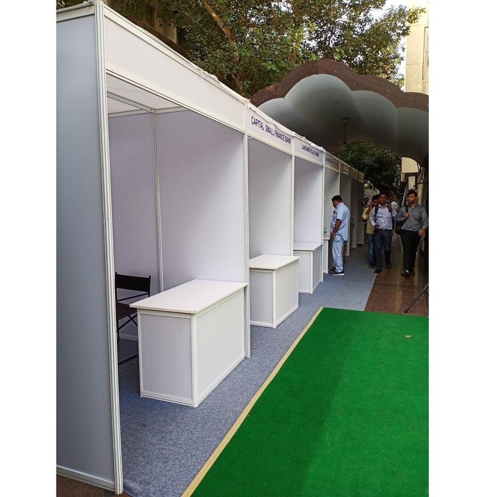 White PVC Octanorm Exhibition Stall Setup