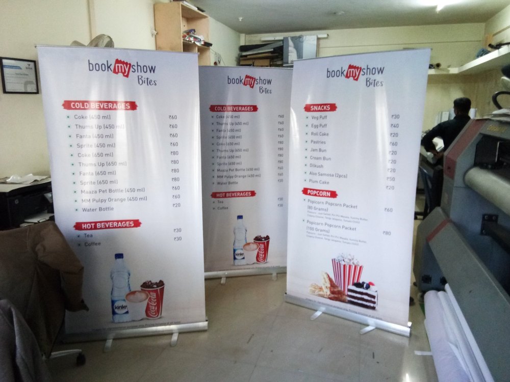Star Flex Roll Up Standee, For Advertising, Size: 3 X 6 Feet