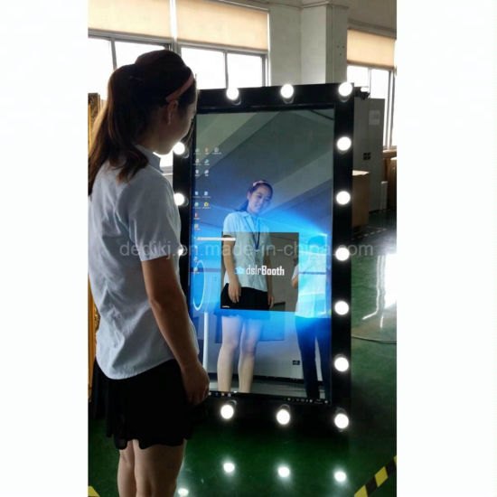 Selfie Photo Booth Machine For Indoor