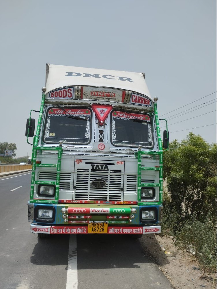 Offline Pan India 32 Feet Container Transport Service