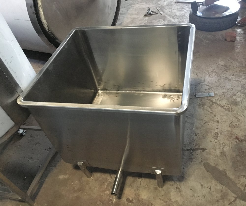 Milk Dump Tank, Storage Capacity: 500 L