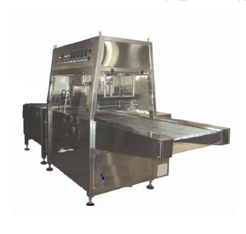 Stainless Steel Chocolate Enrobing Machine, Machine Type: Belt Conveyor Type, Capacity: 250kW