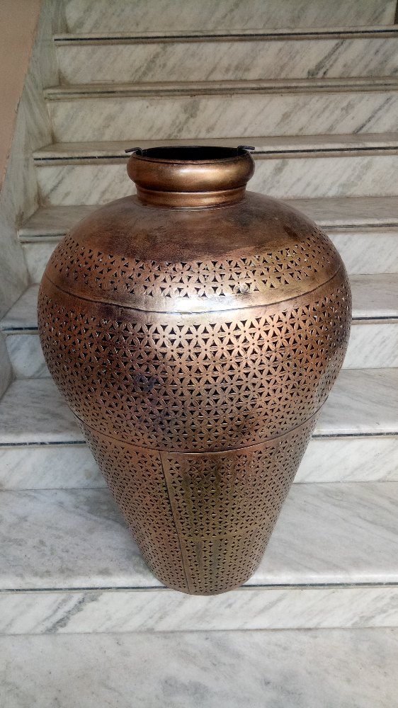 Decorative Iron Pot, For Decoration img