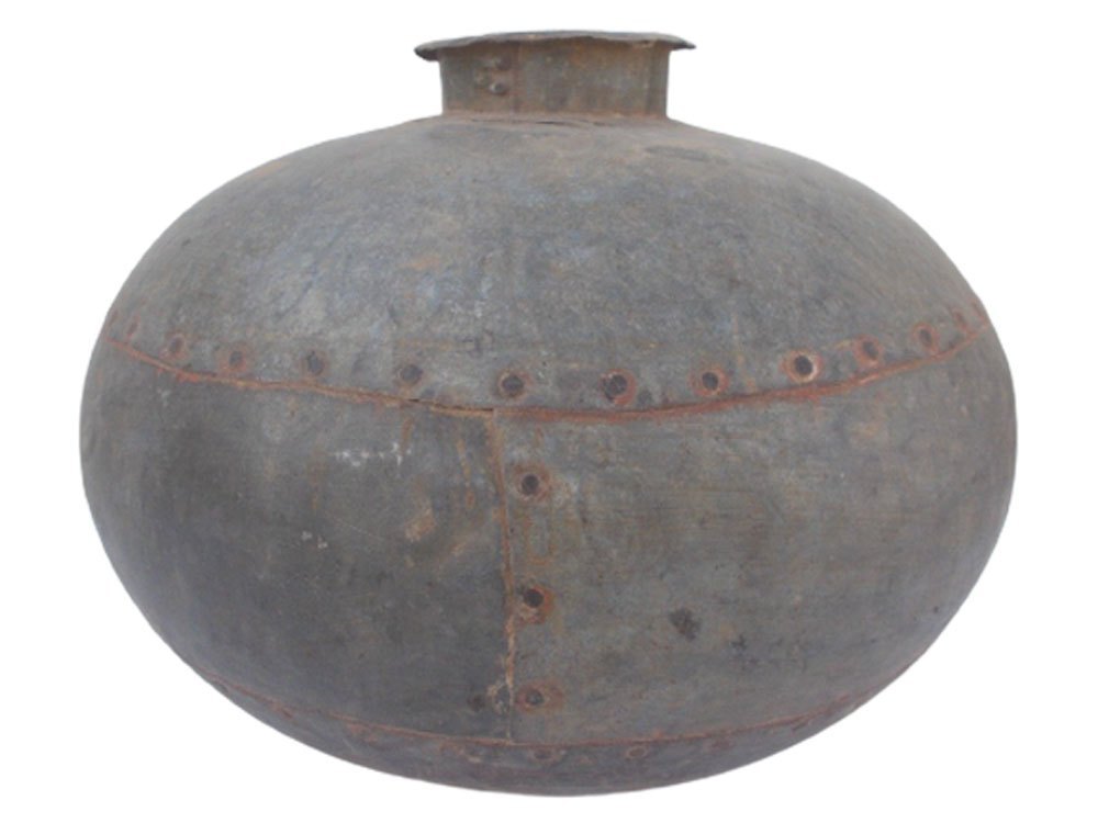 Cast Iron Pot, Capacity: 10 L, Size: 15inch