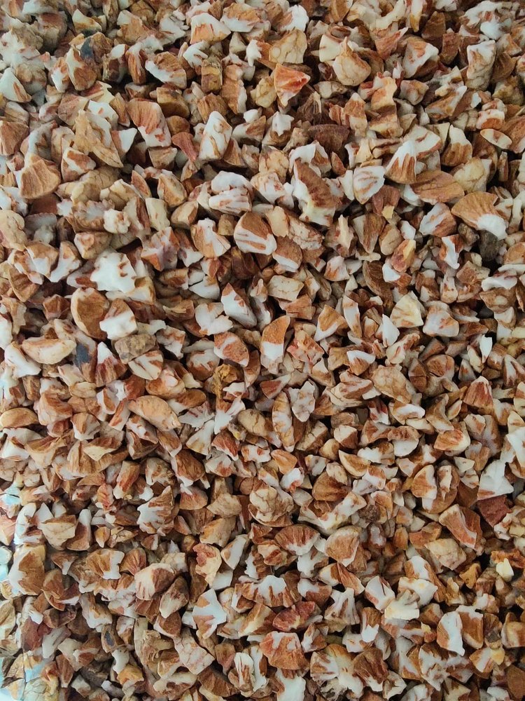 Cutting Supari Betel Nut, Packaging Size: 70 kg img