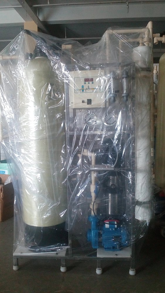 Brackish Water RO Systems, RO Capacity: 200-500 (Liter/hour), Automation Grade: Automatic