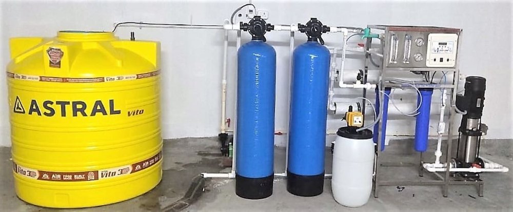 RO Capacity: 500 (Liter/hour) REVERSE OSMOSIS PLANT 500LPH, Stainless Steel