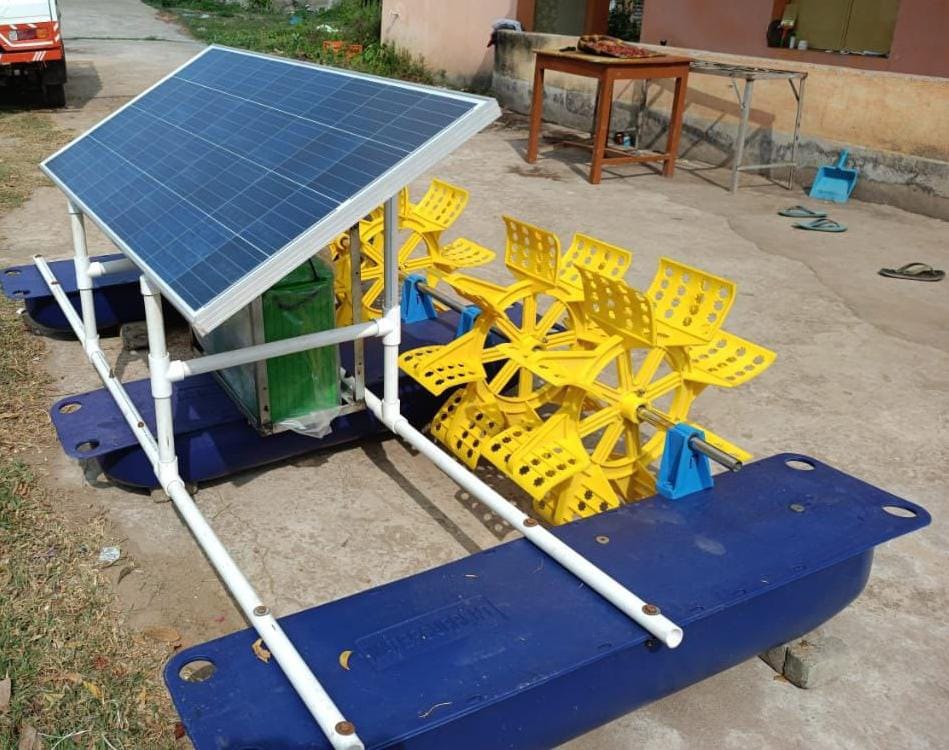 Surface Floating Solar Power Aerator Pond Aeration, For Aquaculture